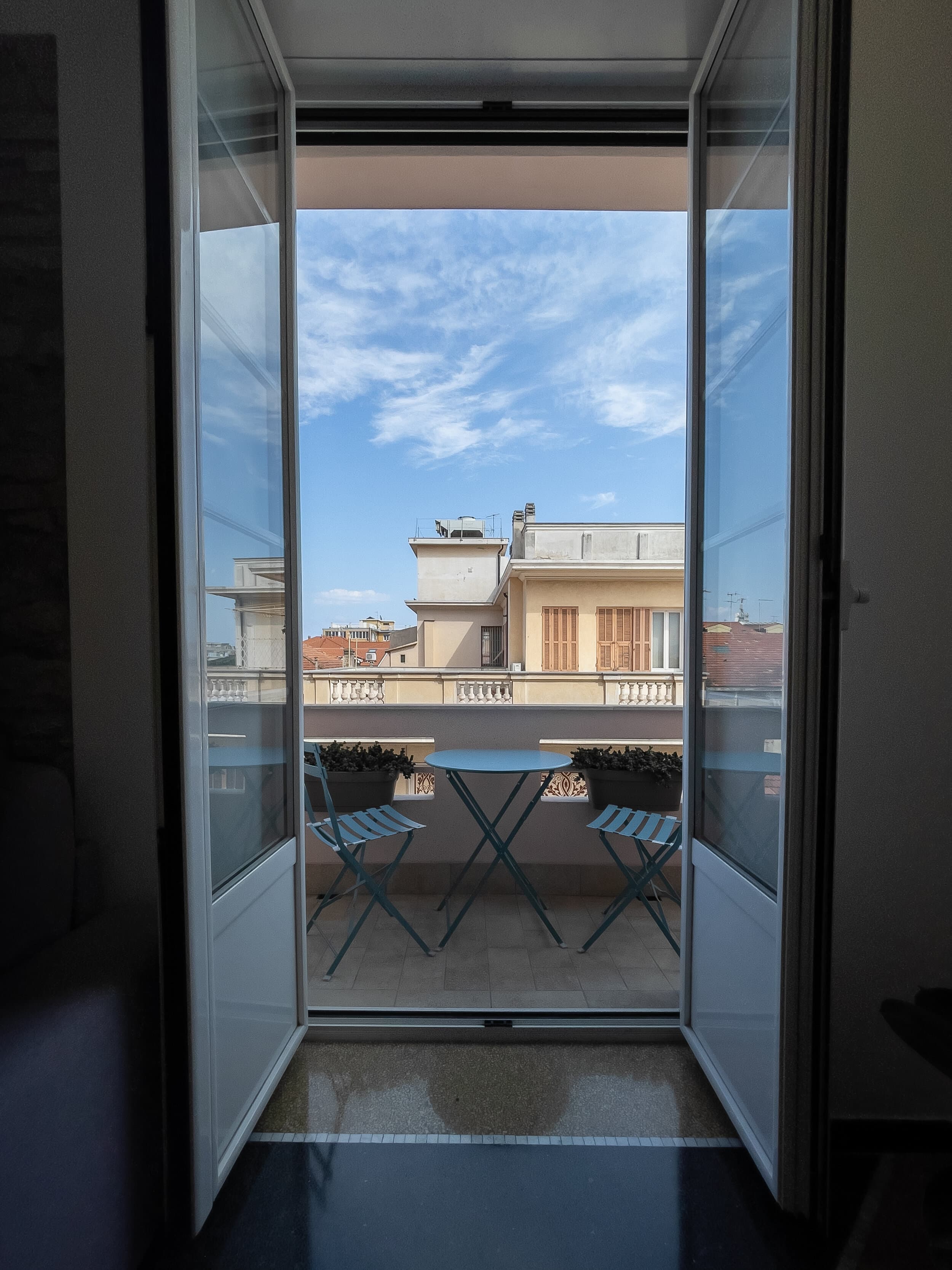 Zona pranzo ViaGenova appartamento vacanza